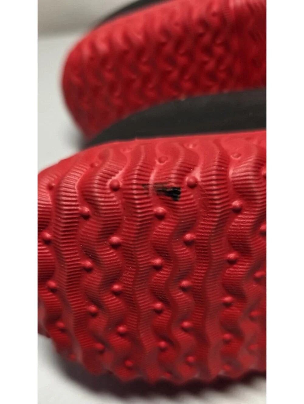 Garden Shoes US Women's Size 5.5/6 Black with Red Accents Waterproof